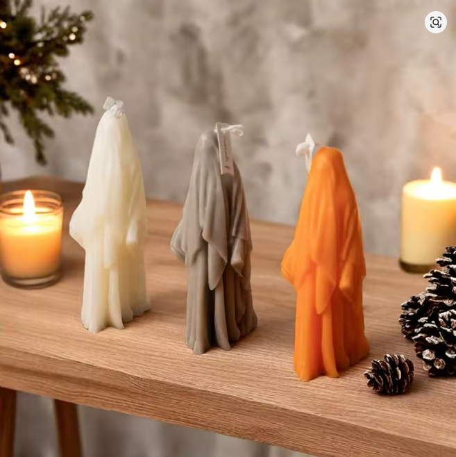 Halloween Scented Candle Ghost Figure – Spooky Decoration & Gift Idea
