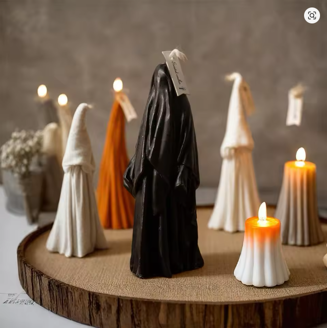 Halloween Scented Candle Ghost Figure – Spooky Decoration & Gift Idea